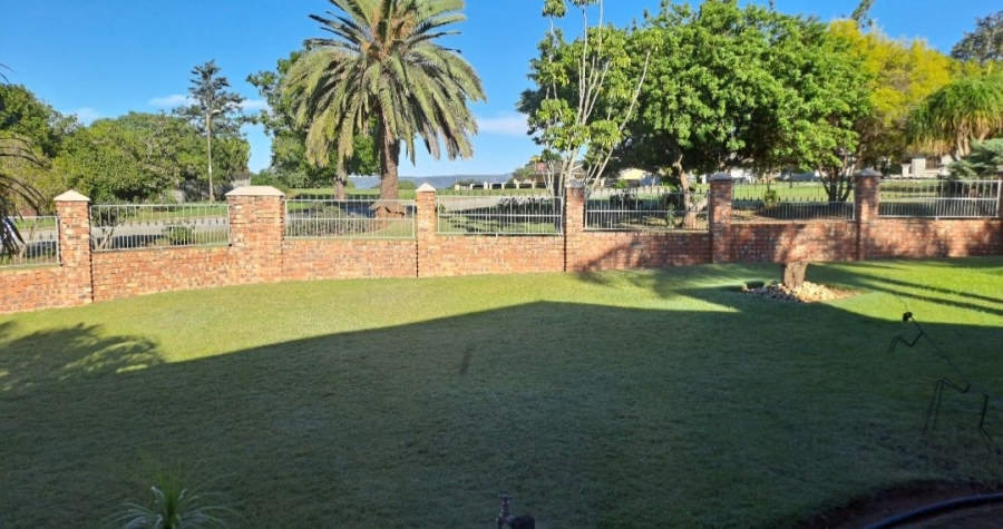 4 Bedroom Property for Sale in Vanes Estate Eastern Cape